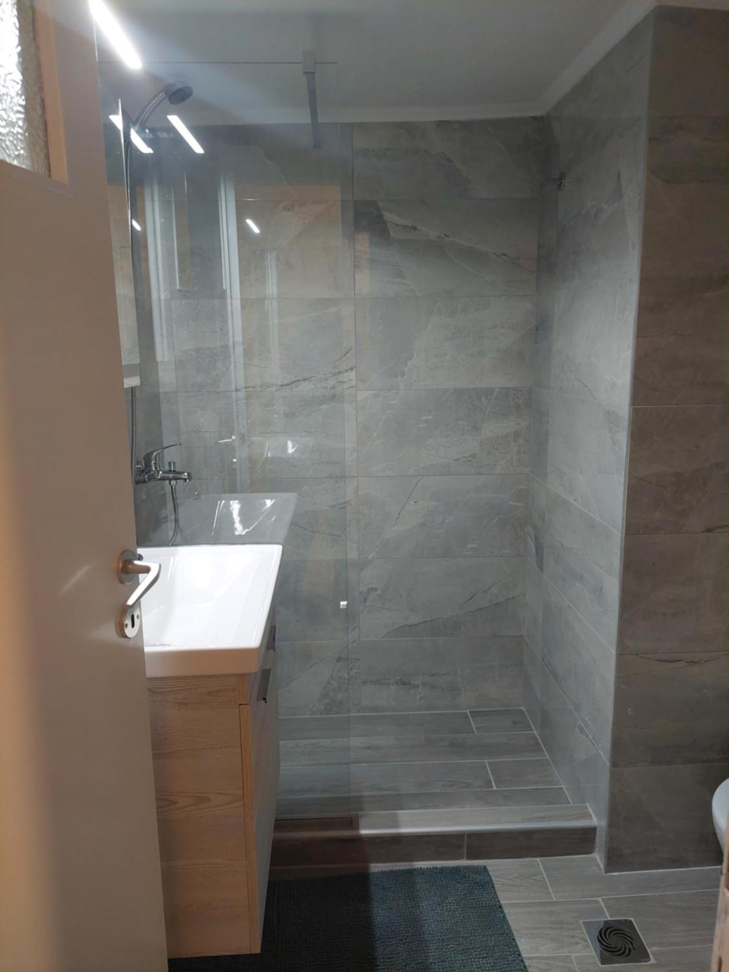 Santa Marina 3 Apartment อิโออันนินา ภายนอก รูปภาพ